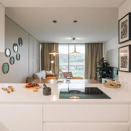 شقة Cascais - 1 Bedroom And Shared Pool In Campolide Lisboa