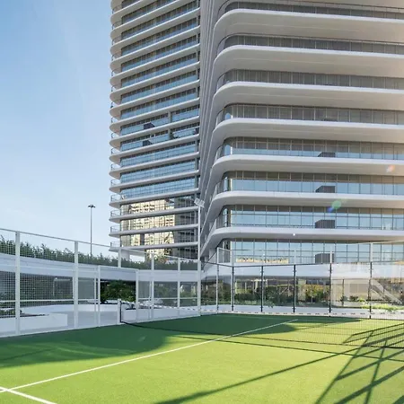 Cascais - 1 Bedroom And Shared Pool In Campolide Lissabon