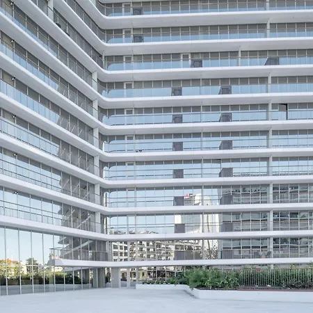 Cascais - 1 Bedroom And Shared Pool In Campolide * Lissabon