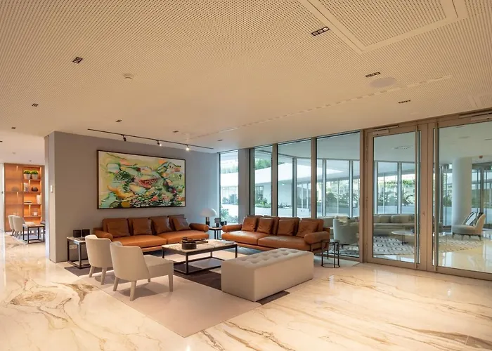 Cascais - 1 Bedroom And Shared Pool In Campolide Апартаменты Лиссабон