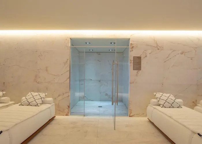 Апартаменты Cascais - 1 Bedroom And Shared Pool In Campolide