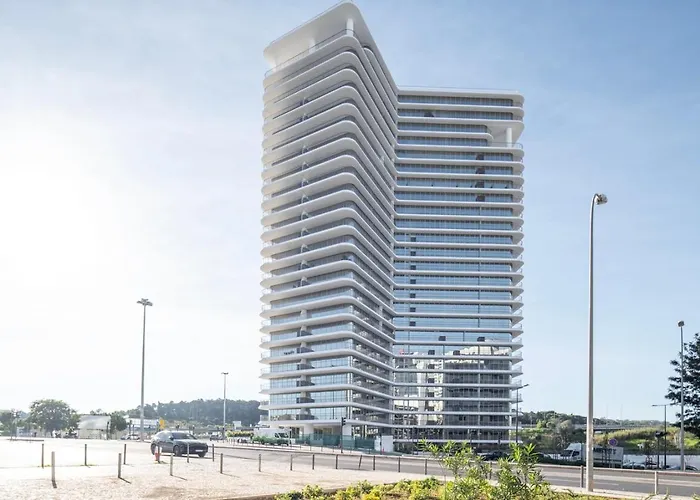 شقة Cascais - 1 Bedroom And Shared Pool In Campolide *