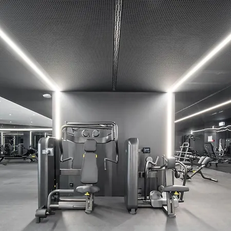 Cascais - 1 Bedroom And Shared Pool In Campolide Appartement Lisboa