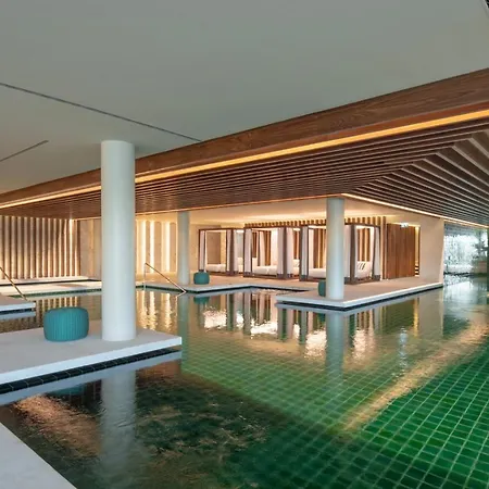 Cascais - 1 Bedroom And Shared Pool In Campolide *